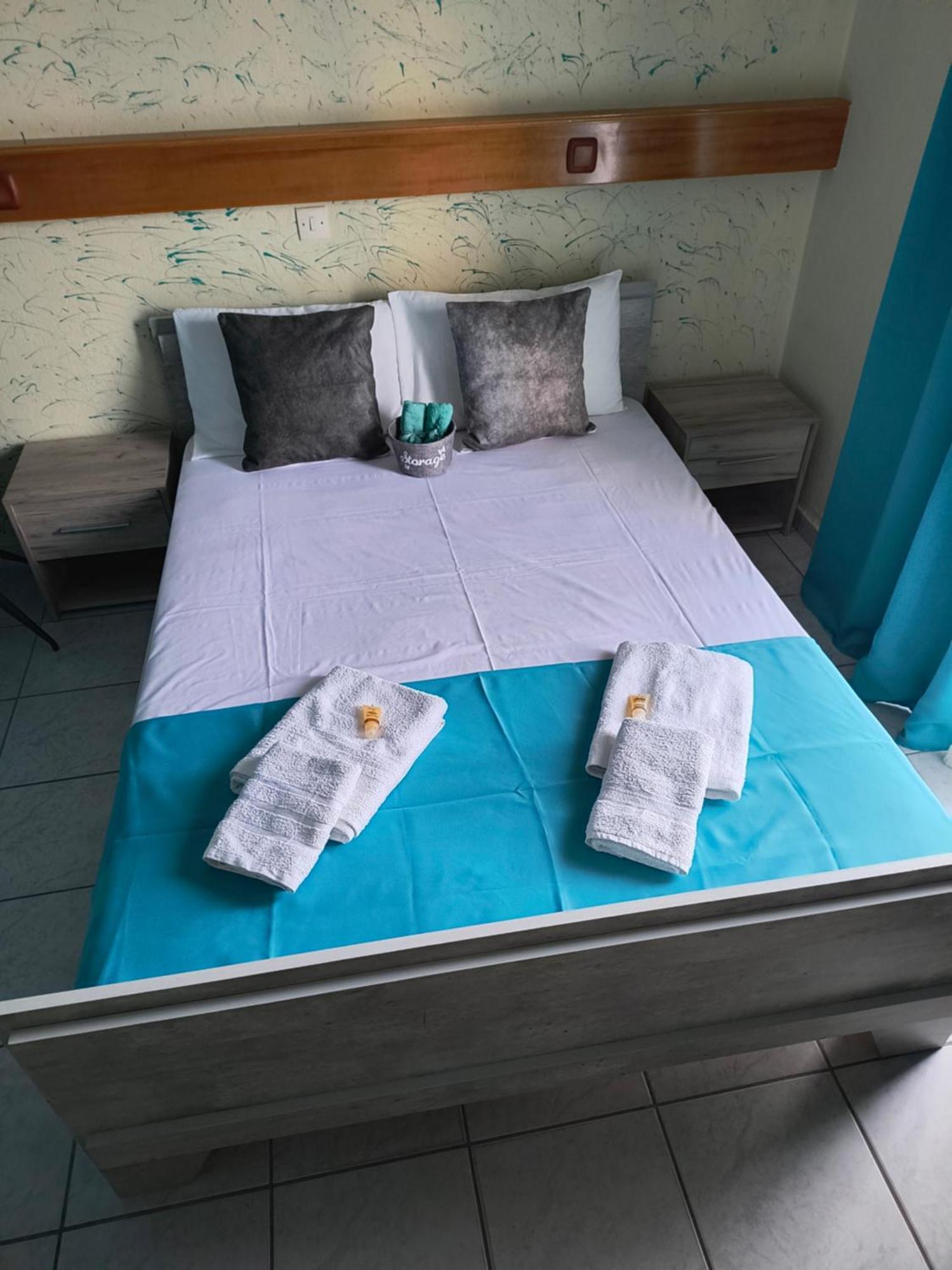Amelies Apartments Paralía 외부 사진